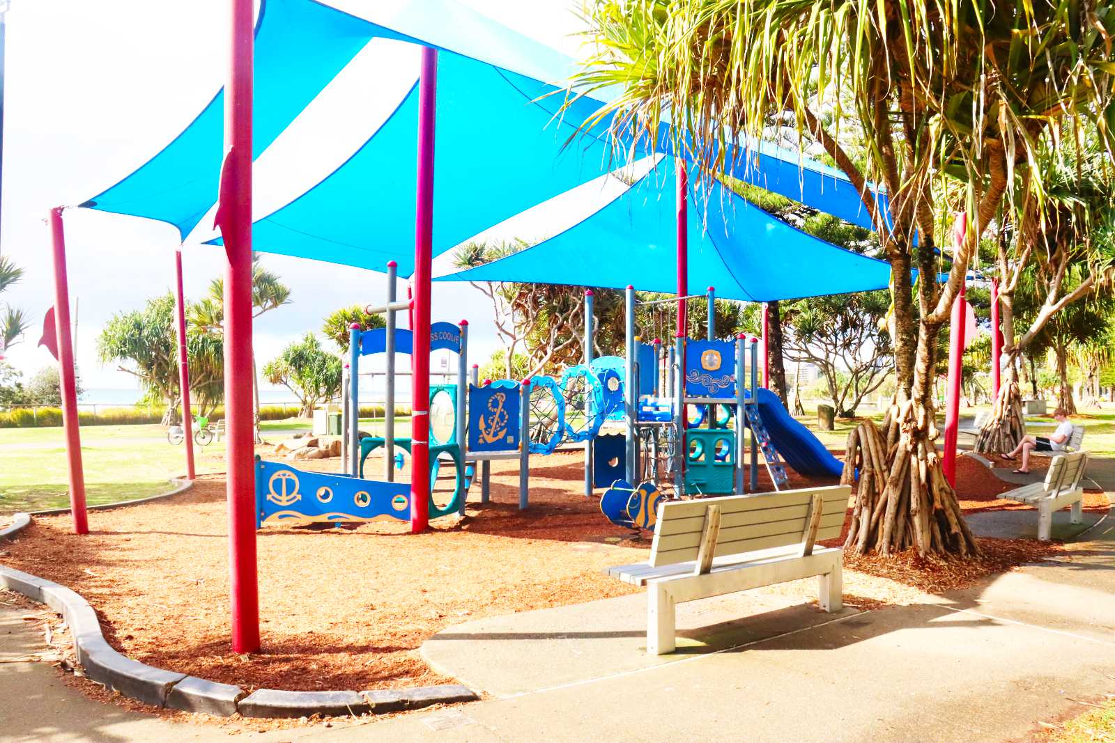 Queen Elizabeth Park: A Beautiful Beachside Base in Coolangatta